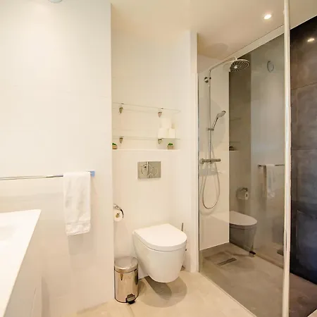 High Standing With Incredible Old And Sea Views Appartement Antibes