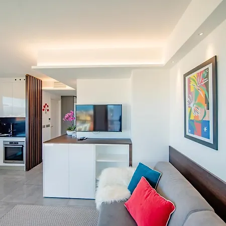 High Standing With Incredible Old And Sea Views * Antibes