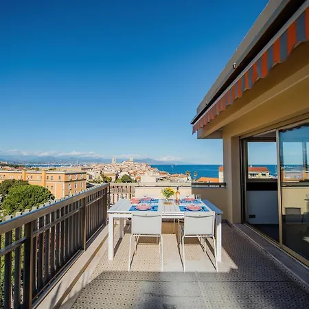 Apartment High Standing With Incredible Old And Sea Views Antibes