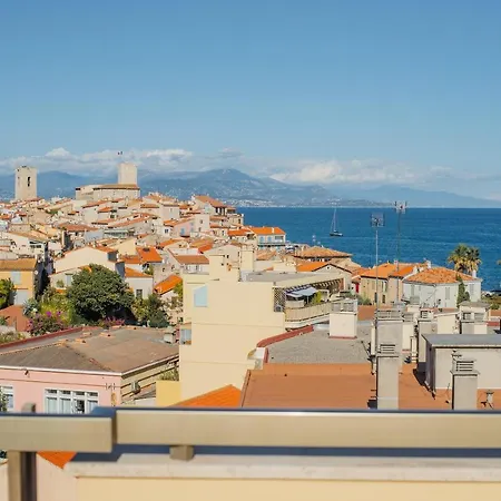 Apartment High Standing With Incredible Old And Sea Views